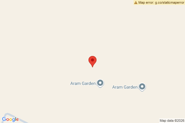 الخريطة منزل واسع مع حديقة