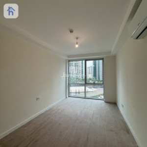 Elegant 2-Bedroom Apartment for Rent Image 6