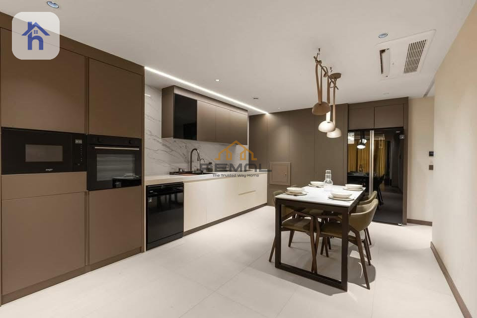 Modern Apartment in Prime Location