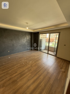 Modern Apartment with 3 Bedrooms image 2