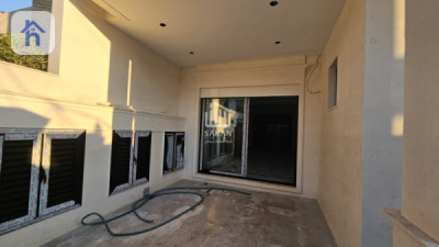 Modern House Image 3