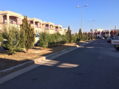Spacious Family Home in Kavar City image 15