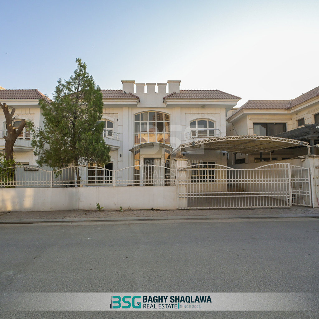 ڤێلا بۆ کرێ لە ئێمپایەر رۆیال