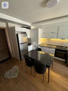 Stylish 2-Bedroom Apartment for Sale image 2