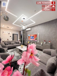 Modern 2-Bedroom Apartment image 2