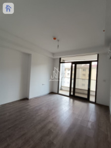 Modern Apartment with 2 Bedrooms image 3