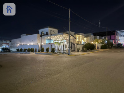 Corner House Image 3