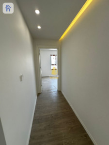 Apartment in Cash Image 6