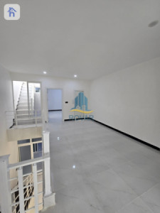 Modern two-story house for sale Resim 10
