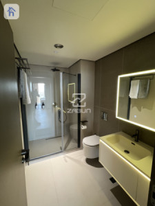 Spacious Apartment in Cavalli Tower Image 9
