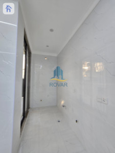 Modern House For Sale Image 5