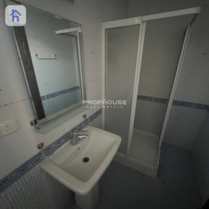 Spacious Villa in Empire Royal with 5 Bedrooms image 25