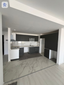 One Bedroom Apartment in Empire Pearl Towers Image 4