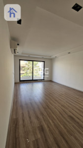 Spacious House in Dream City image 6