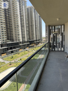 Modern apartment in Rami Towers image 2