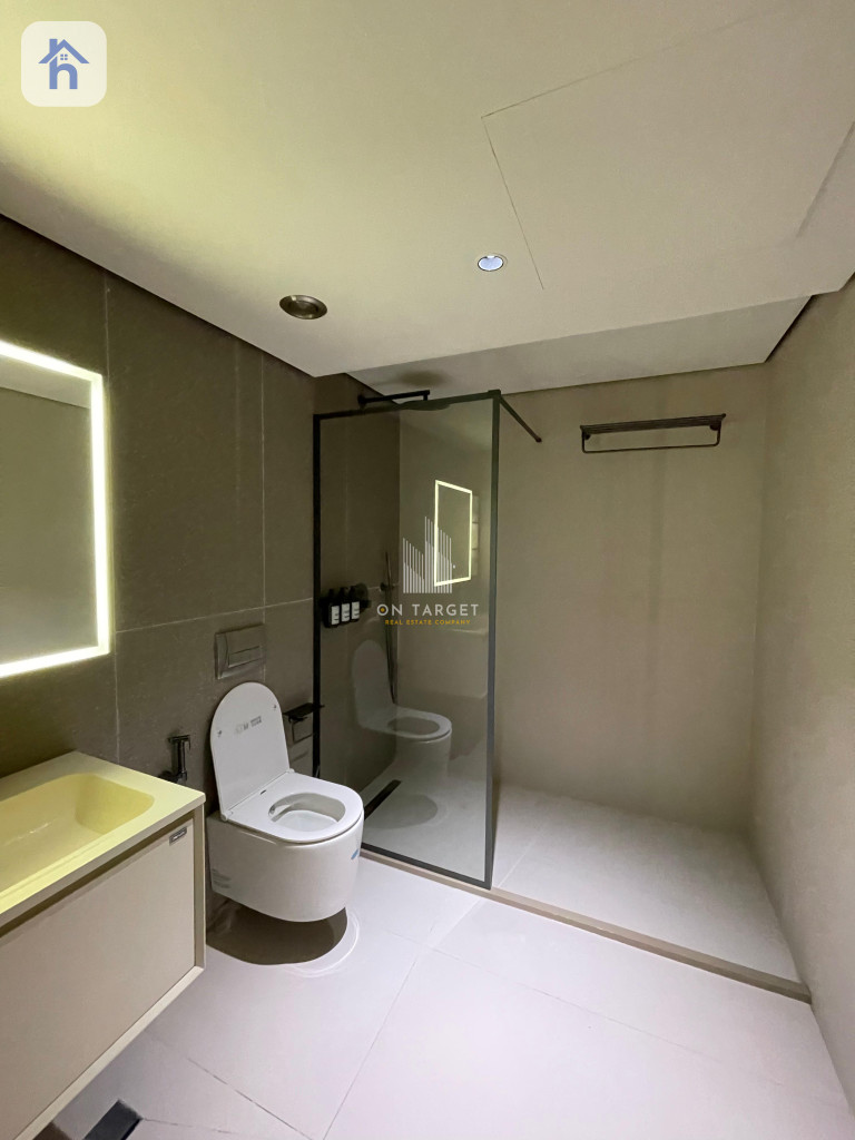 شوقەی ستۆدیۆ لە تاوەری کاڤالی وێنە 13