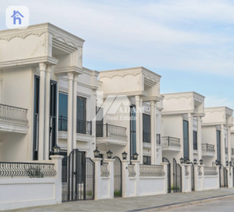 Cozy 4 bedroom House image 1