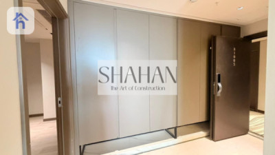 Spacious 4-Bedroom Apartment with Stunning Views Image 4