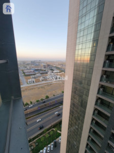 شوقەیەکی ئارام لە سکای تاوەرز image 9