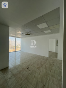 Modern office space in Empire Business Towers image 3