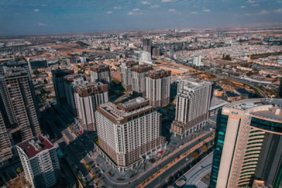 Modern Apartment with Gulan mall Views Resim 5