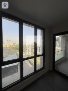 Modern Apartment image 4