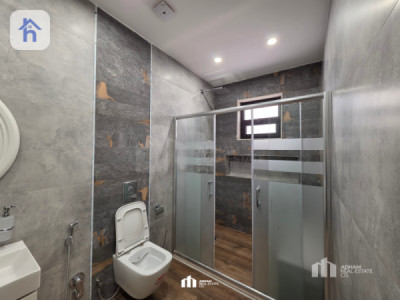 VIP House image 20