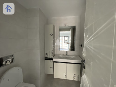 Modern Apartment in Rami Towers Resim 5
