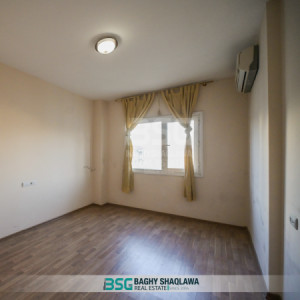 شقة مطلة علی الحديقة صورة 8