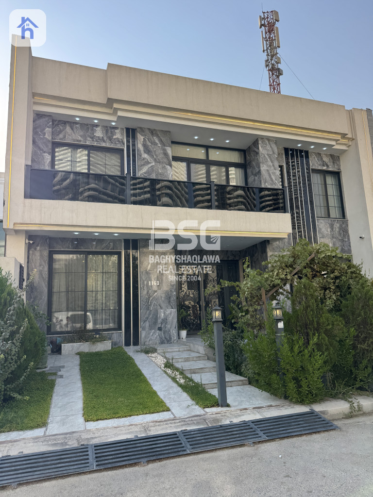 Modern House with Multiple Bedrooms in Dream City