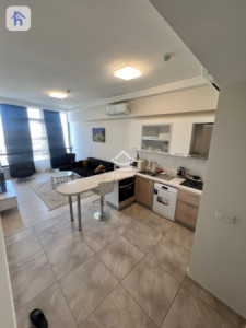 Elegant Apartment in Empire Diamond image 2
