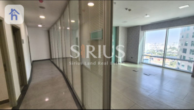 موقع تجاري ممتاز في كولان بارك image 2