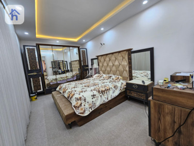 Spacious Home with 4 Bedrooms Image 8