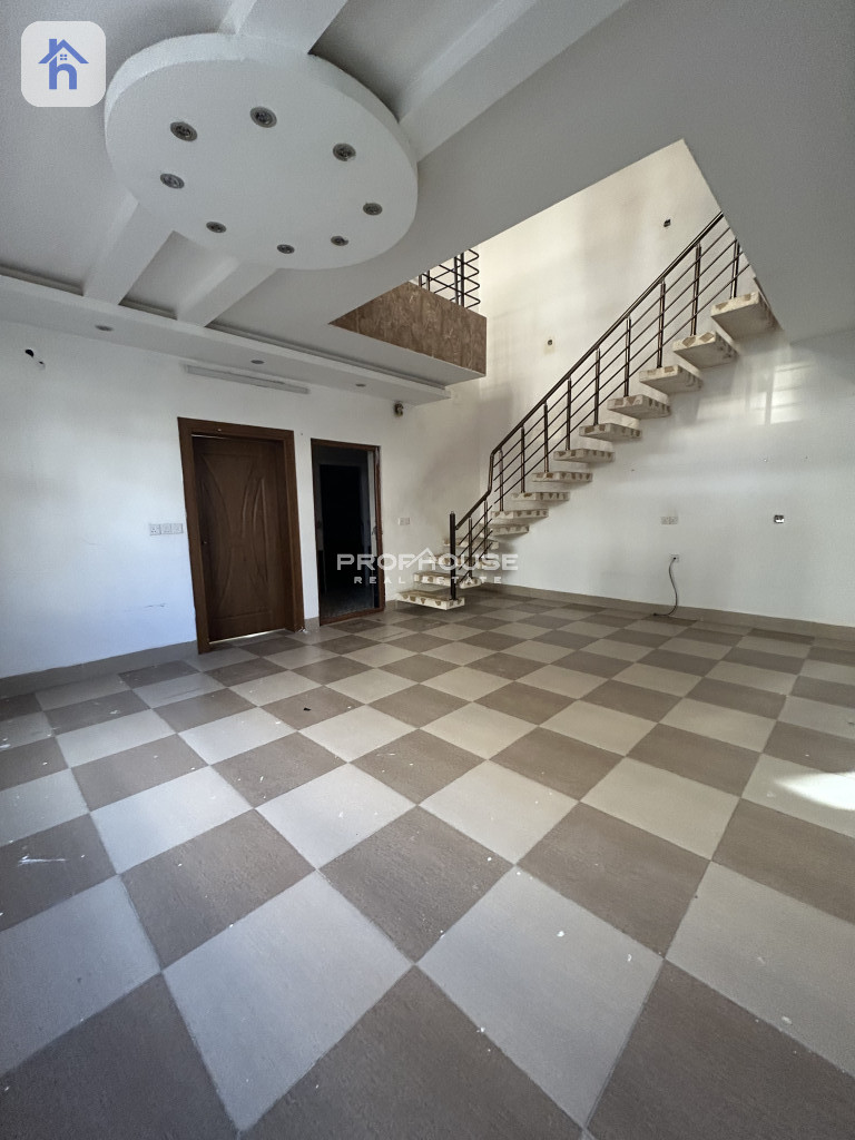 Corner House Image 9