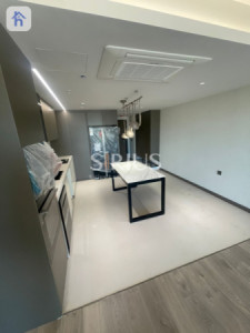 Luxury Apartment with Stunning Views image 2