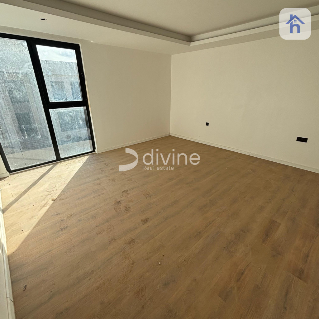 Luxurious House with Stunning Views Resim 17