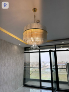 Luxurious Apartment in Prime Location image 2