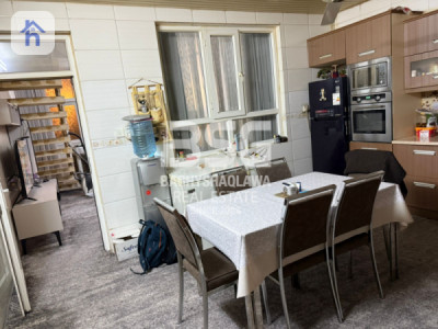 Two Floor House Resim 4