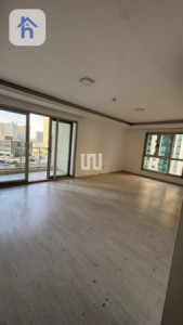 Modern Apartment with 2 Bedrooms image 1