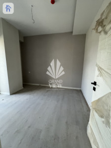 شقة واسعة بتصميم عصري صورة 11