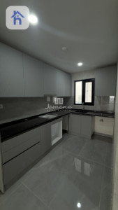 Spacious 2 Bedroom Apartment with Modern Design Image 5