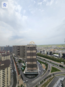 Spacious 3 Bed Apartment in Empire Wings Image 8