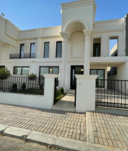 بيت واسع مع غرف متعددة image 1