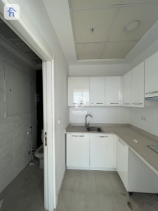 Spacious Office with Kitchen image 3