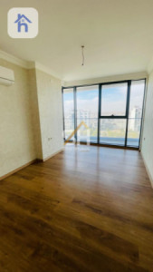 Spacious Apartment Resim 7