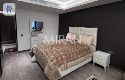 Studio Apartment image 3