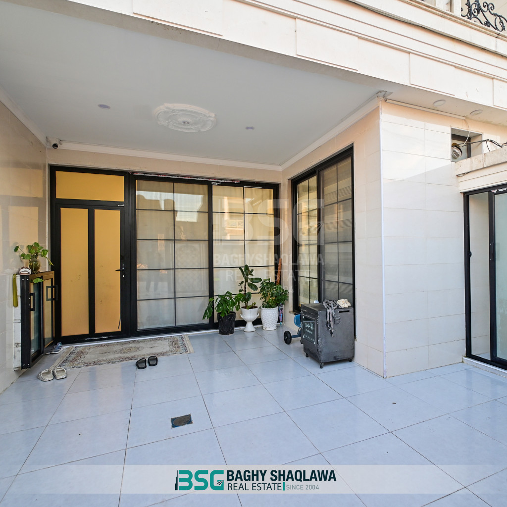 Charming 3-Bedroom House for Sale Resim 2