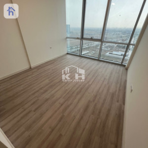 Apartment in Cash Image 5