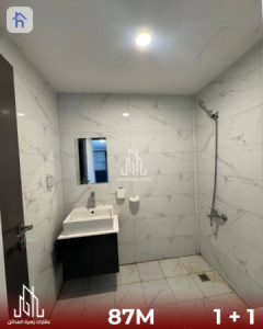 Modern 1-Bed Apartment in Life Towers Resim 4