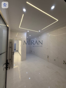 Spacious Family House in Hawlery Nwe image 2